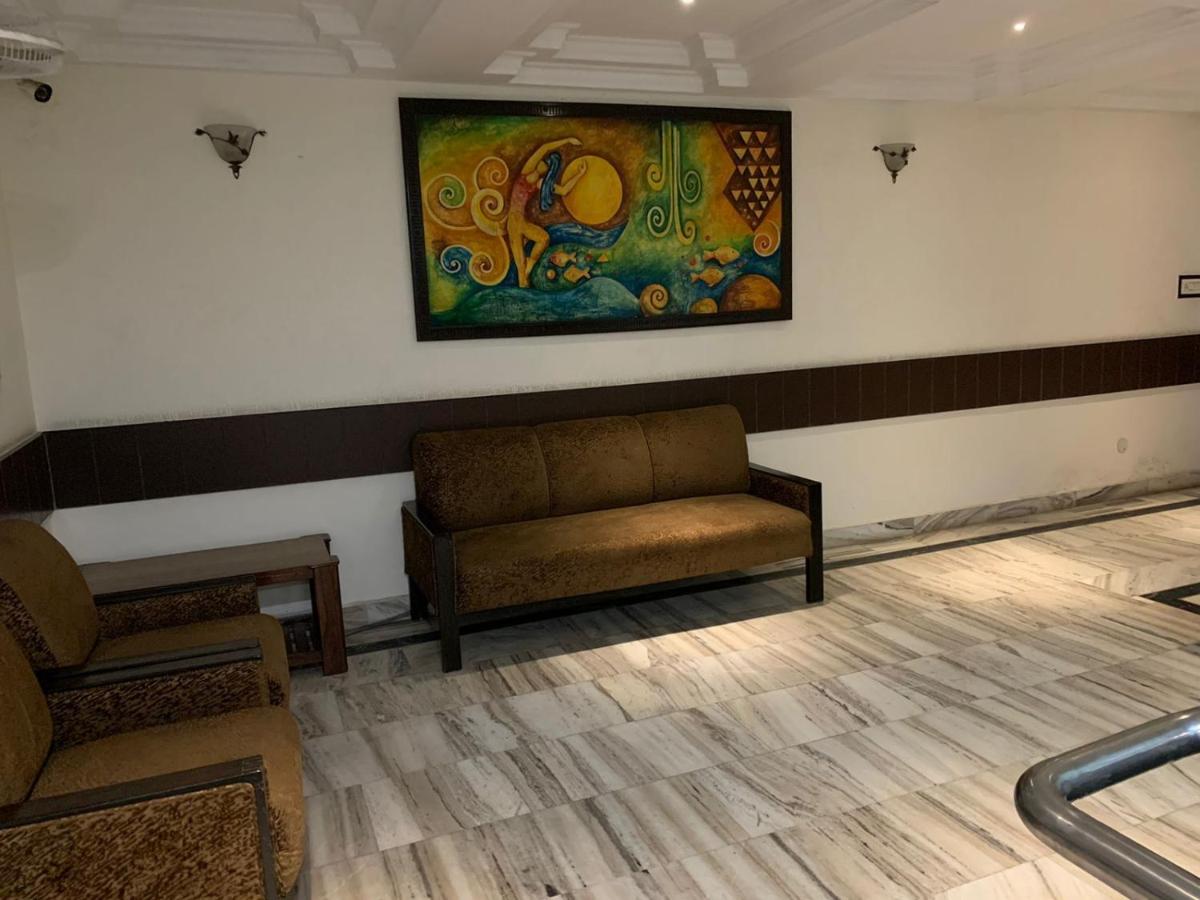 Hotel Raman'S Jagādhri 外观 照片